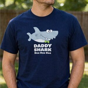 Daddy Shark Navy Blue T-Shirt Medium - Fathers Day